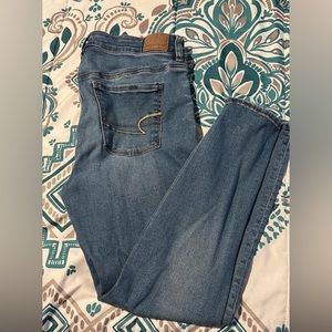 American eagle next level stretch jeggings. Size 12 short